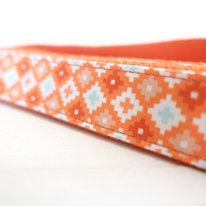 biscuit-orange-personalized-dog-collar-set-italkpet-7.jpg